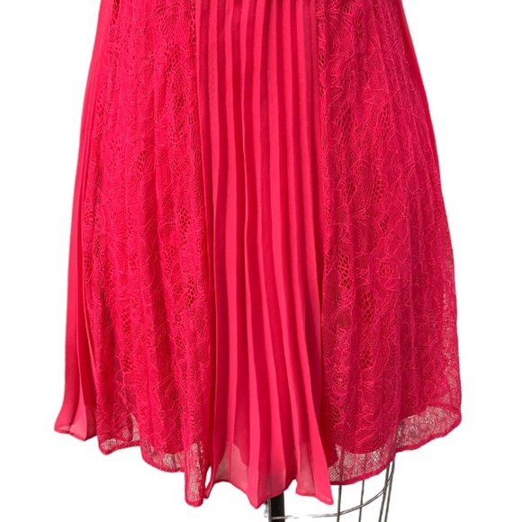 Max and Cleo bright salmon pink lace inset dress. Size 4 - Picture 3 of 5